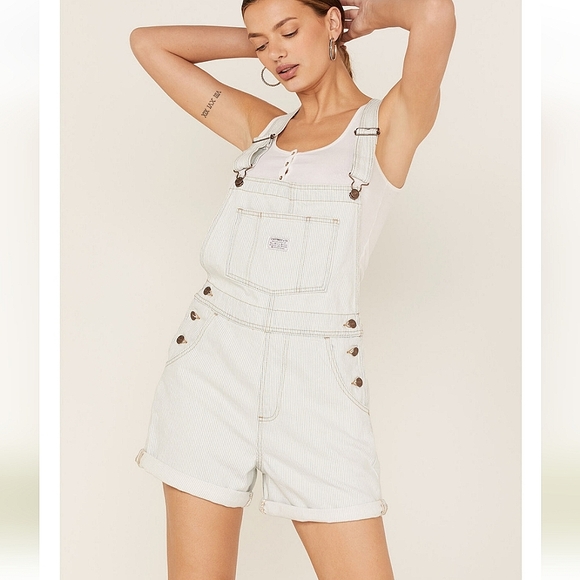 NWT Levi's * Denim Shortalls Overalls Bib Blue Striped - Picture 3 of 10